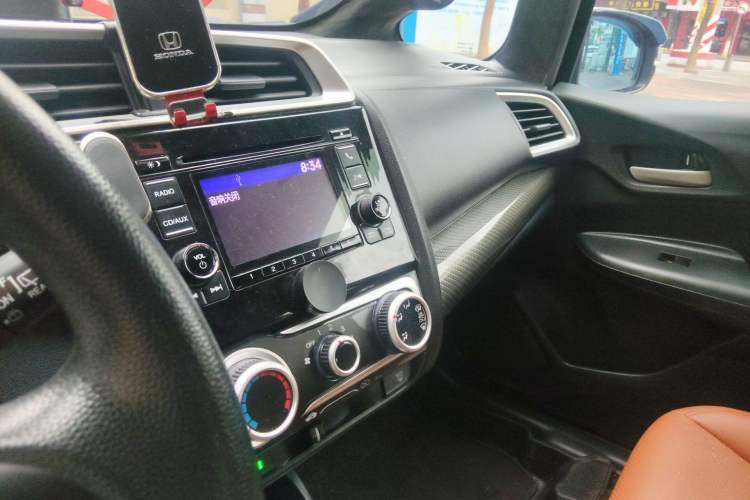 Used Honda Fit 2014 1.5L SE CVT Fashion Model