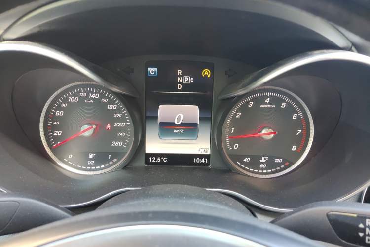 Used Mercedes-Benz C-Class 2015 C 260 L Sport Edition
