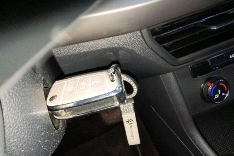 Used Volkswagen Lavida 2018 Hatchback 200TSI DSG Comfort Edition China V Standard Interior 1