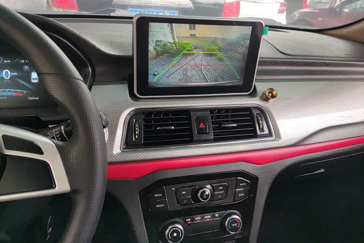 Used BAIC Weiwang M50F 2017 1.5L Standard Model