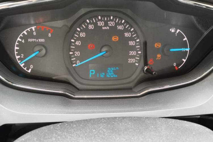 Used Ford Escort 2015 1.5L Automatic Fashion Model
