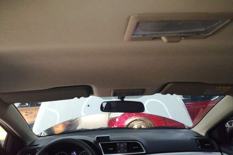 Used Suzuki Alivio 2015 1.6L Manual Comfort Model Headliner