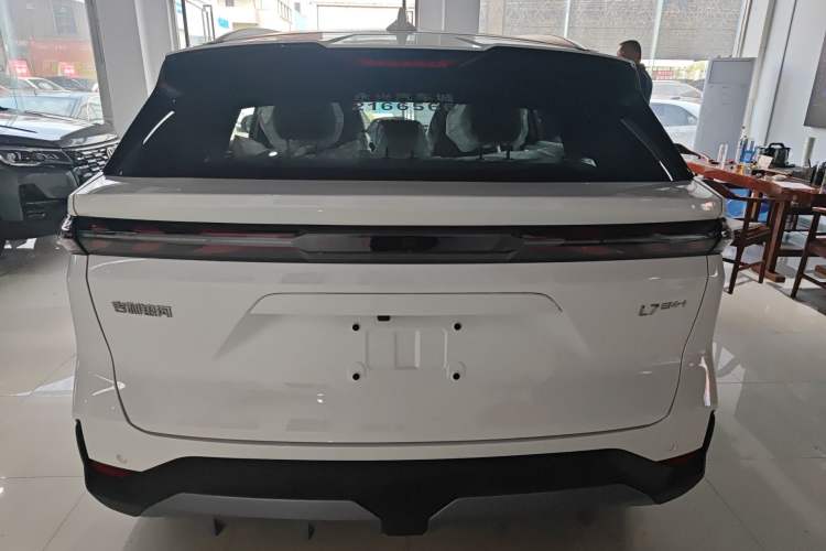 Used Geely Galaxy L7 2025 EM-i 115km Exploration Edition