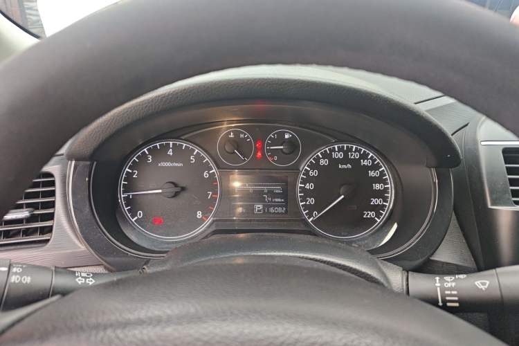 Used Nissan Tiida 2011 1.6L CVT Comfort Model