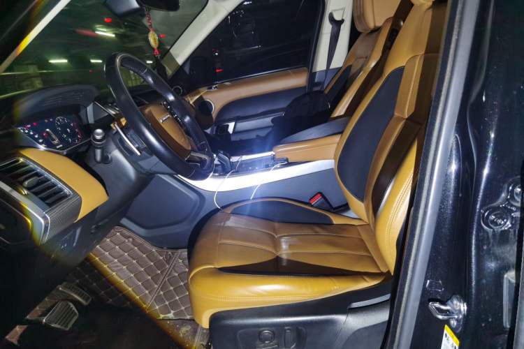 Used Land Rover Range Sport 2018 3.0 SC V6 HSE DYNAMIC Left Front Seat