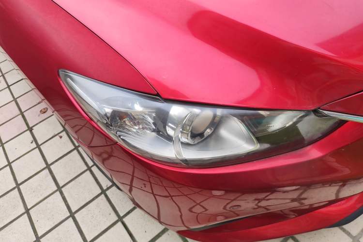 Used Mazda Atenza 2015 2.0L Blue Sky Luxury Edition Right Front Headlight