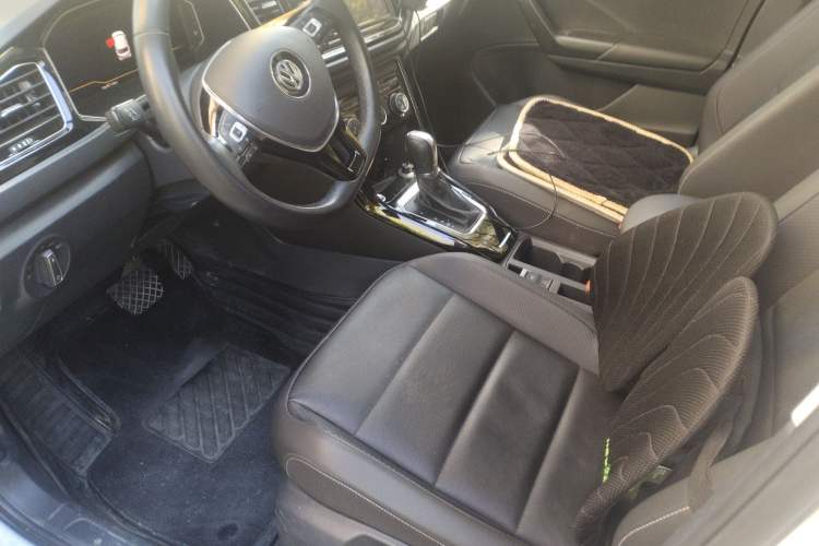 Used Volkswagen T-ROC 2020 280TSI DSG Two-Wheel Drive Comfort Version Left Front Seat