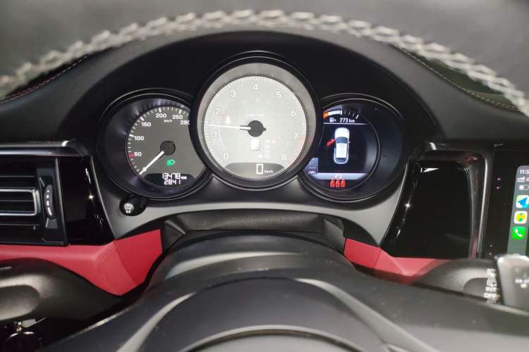 Used Porsche Macan 2023 Macan S 2.9T
