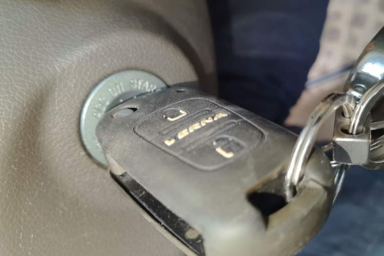 Used Hyundai Verna (older generation) 2010 Sedan 1.4L Manual Standard GL Model
