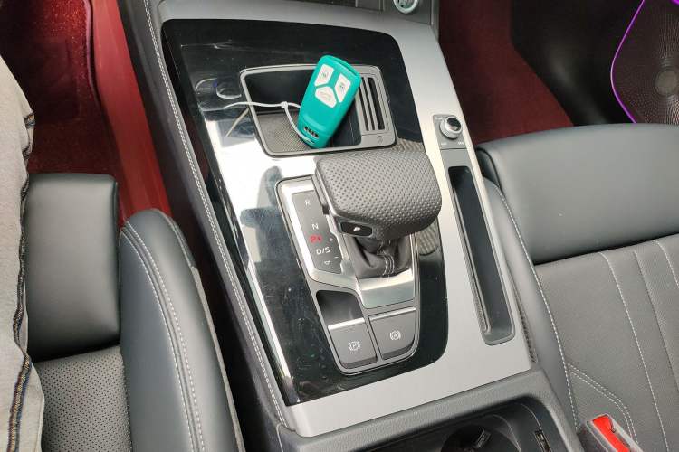 Used Audi Q5L 2024 40 TFSI Fashion Dynamic Model
