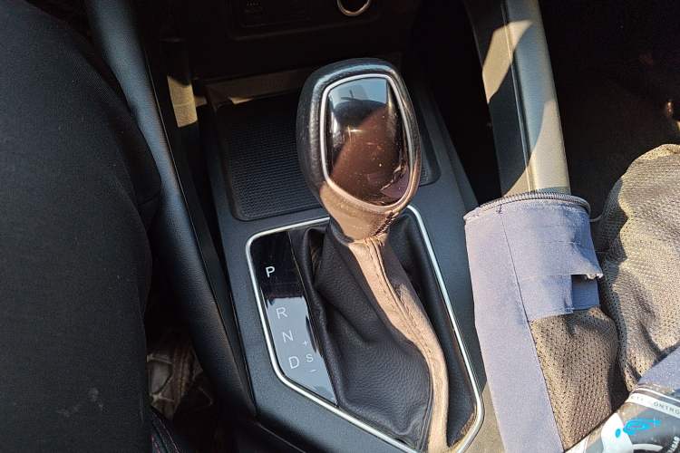 Used Dongfeng Fengon 500 2022 1.5L CVT Enjoyment Version
