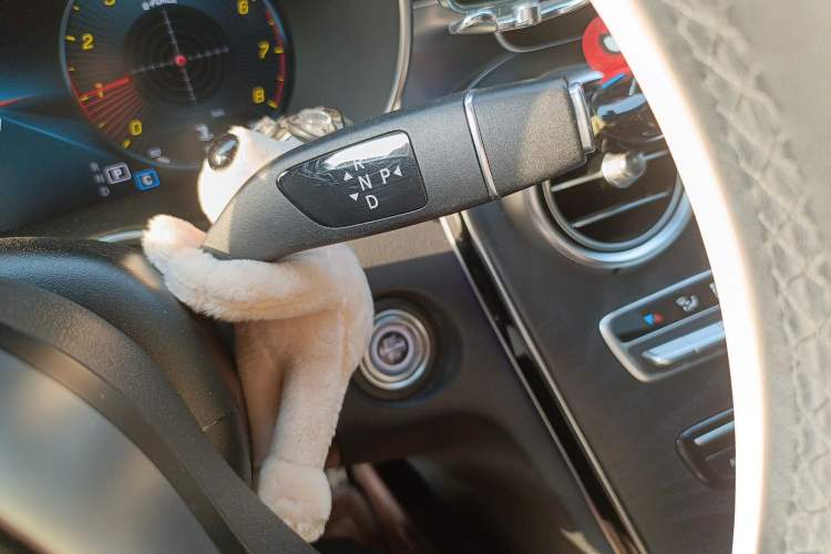 Used Mercedes-Benz C-Class 2019 C 260 Coupe Gear Lever