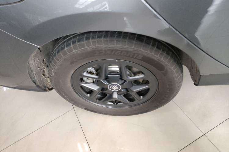 Used BYD Qin PLUS 2025 DM-i Smart Drive 55KM Leading Model Exterior 5