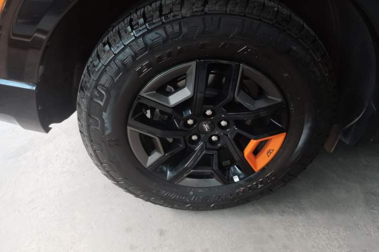 Used Ford Explorer 2024 2.3T EcoBoost Kunlun Peak Edition 7-Seater
