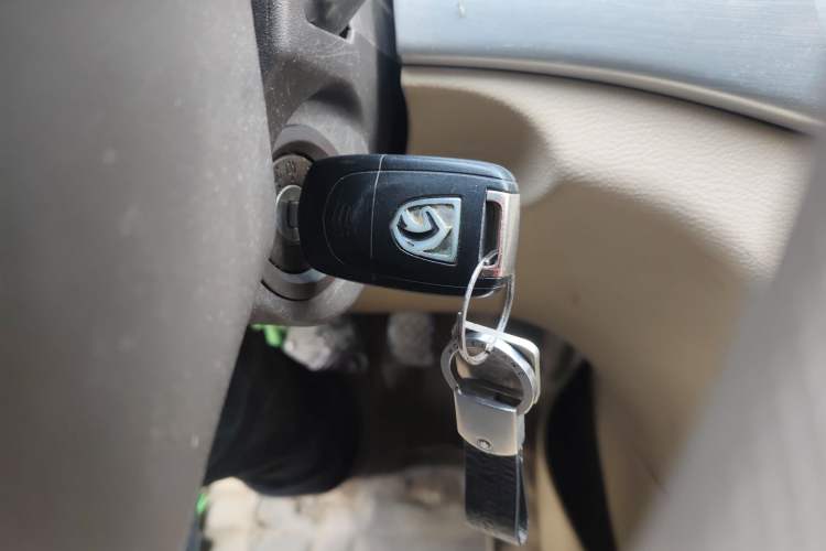 Used Baojun 730 2016 1.5L Manual Comfort Version 7 Seats China V Emission Standard
