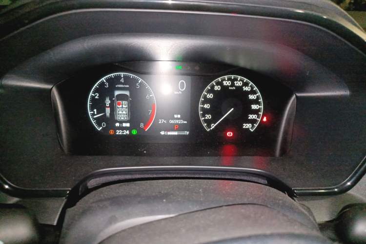 Used Honda CR-V 2023 240TURBO Two-Wheel Drive FENGSHANG Edition 7 Seats Odometer Close Up