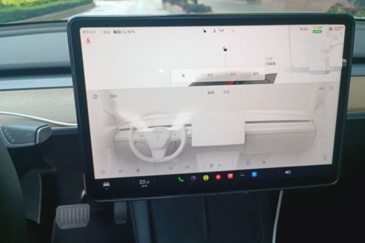 Used Tesla Model Y 2022 Long-Range All-Wheel-Drive Version
