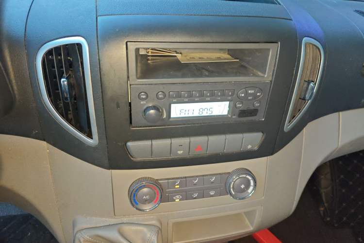 Used JAC Sunray 2023 2.0T 5-Series Express Version 6/7 Seats HFC4DB3-2E4
