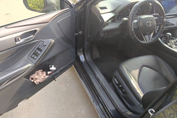 Used Toyota Avalon 2022 2.5L Luxury Edition Driver Seat