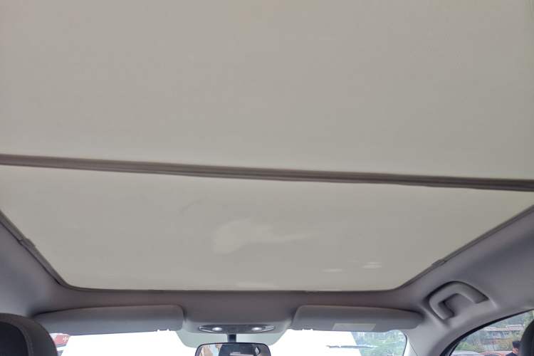 Used AION S Plus 2022 70 Intelligent Edition Headliner