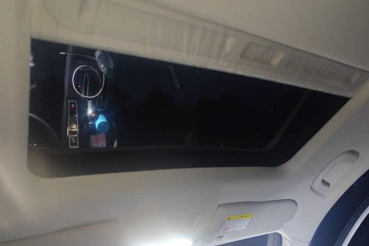 Used Roewe i5 2023 1.5L CVT Luxury Edition