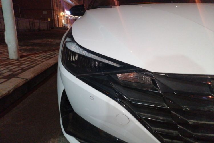 Used Hyundai Elantra 2021 1.5L CVT LUX Prestige Edition
