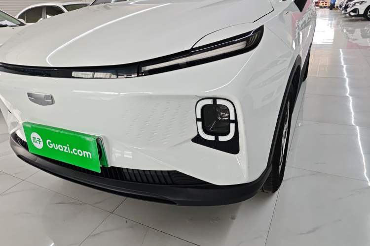 Used Geometry E Firefly 2024 301km Flowing Light
