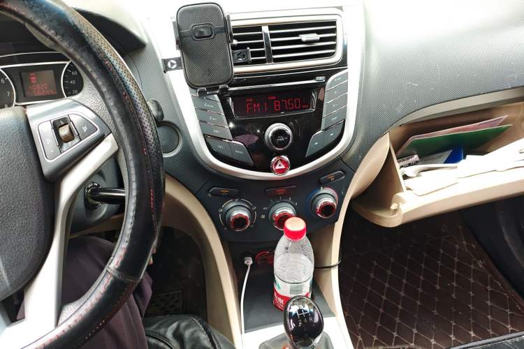 Used JAC Group J6 A30 2013 1.5L Manual Luxury Model China IV Standard