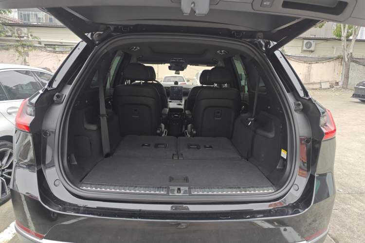 Used Nio ES8 2020 415 km Range 6-Seater Version