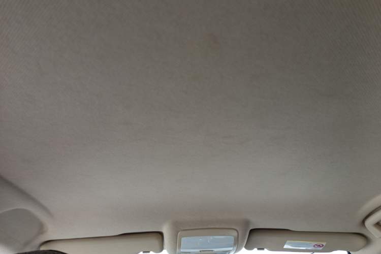 Used Zotye Domy X5 2017 Value Edition 1.6L Manual Comfort Model Headliner