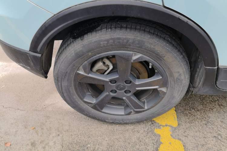 Used Geometry E Firefly 2023 401KM Linglong Tiger 5-Seater Right Rear Wheel Hub