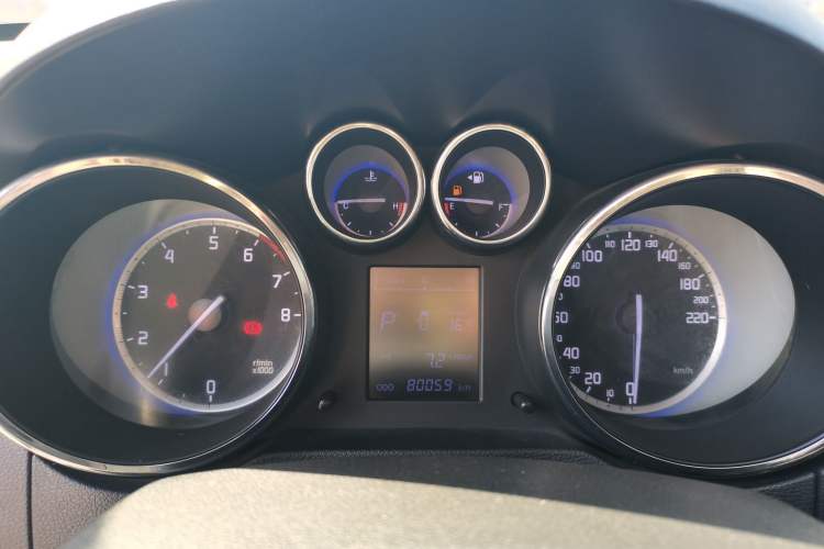 Used Changan CS35 2016 1.6L Automatic Luxury Model China V Standard