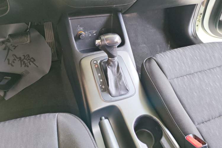 Used Kia K3 2015 1.6L Automatic GL
