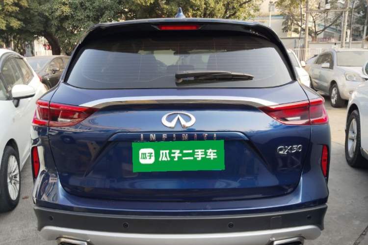 Used Infiniti QX50 2018 2.0T Two-Wheel-Drive Elite Edition