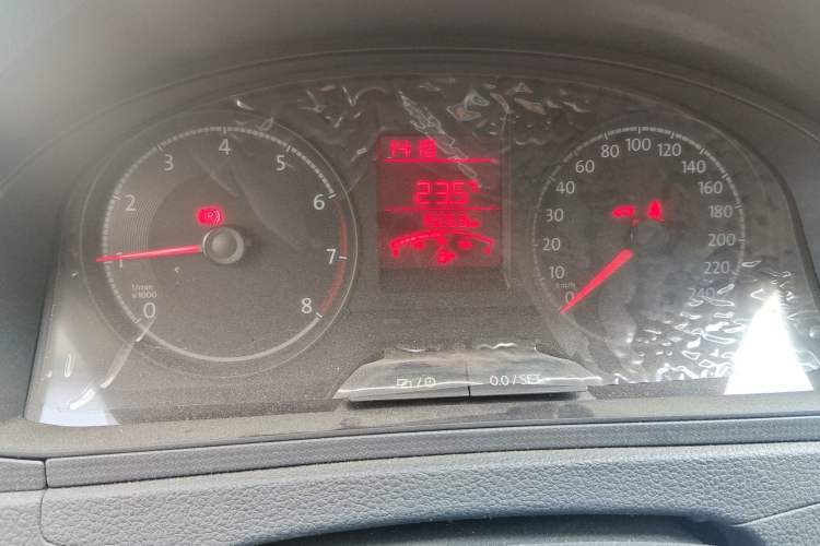 Used Volkswagen Santana 2021 1.5L Manual Fashion Edition Odometer Close Up