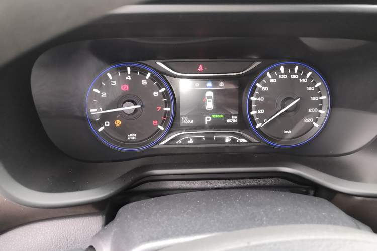 Used GAC Trumpchi GS3 2017 200T Automatic Luxury Edition