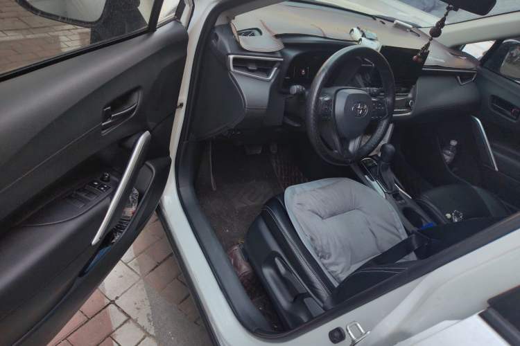 Used Toyota Corolla Cross 2023 Dual-Motor 2.0L Pioneer Edition