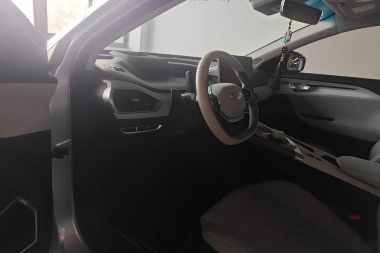 Used Geometry A 2019 High-Energy Ultra-Long Range PowerCube Version