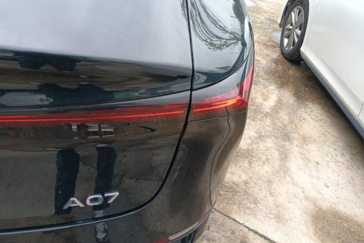 Used CHANGAN NEVO A07 2024 All-Electric "True Fragrance" Edition 515 Luxurious Model 58.9 kWh Right Rear Taillight