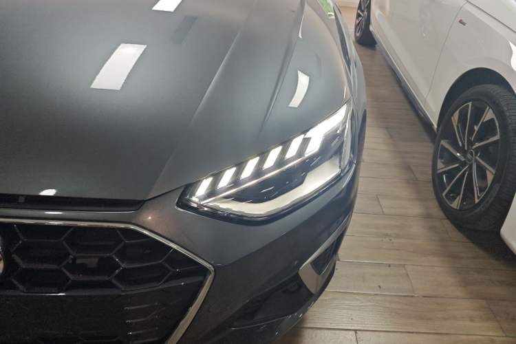 Used Audi A4L 2021 40 TFSI Enjoy Life Edition
