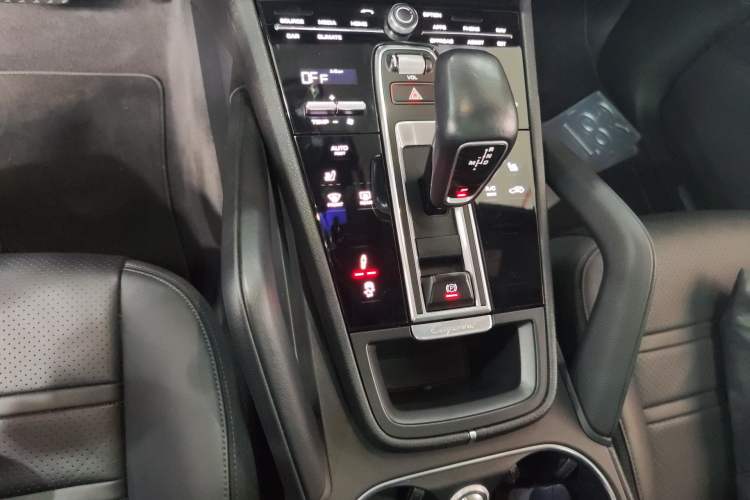 Used Porsche Cayenne 2019 Cayenne Coupé 3.0T