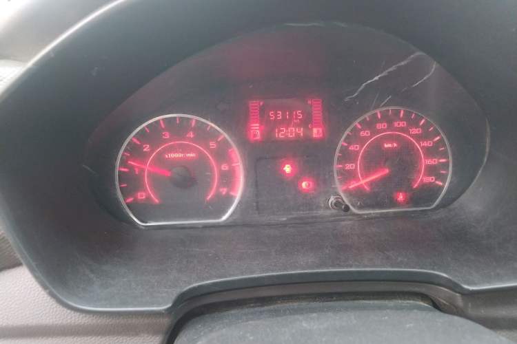 Used Wuling Hongguang V 2022 1.5L Jingqu Version Hydraulic Power Steering LAR Instrument Cluster