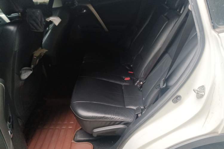 Used Toyota RAV4 2013 2.0L CVT Four-Wheel Drive New Edition
