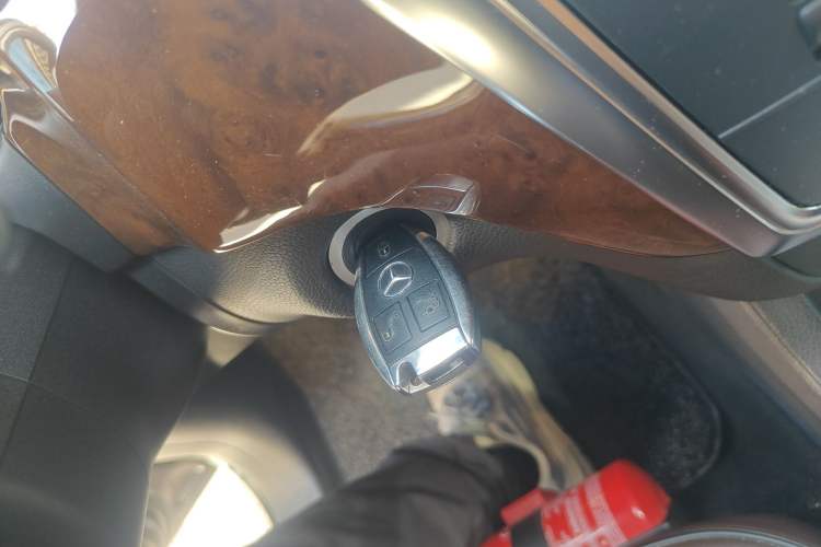 Used Mercedes-Benz M-Class 2012 ML 350 Luxury Edition Vehicle Key