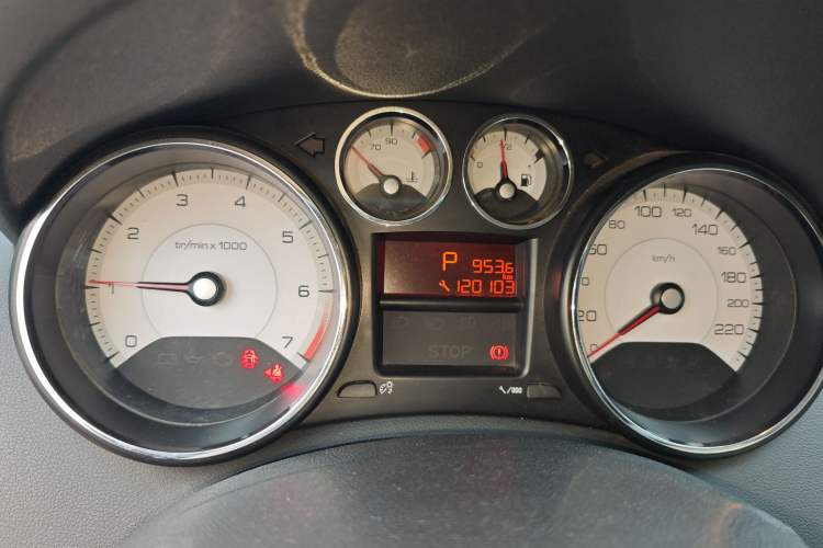 Used Peugeot 408 2013 2.0L Automatic Comfort Edition