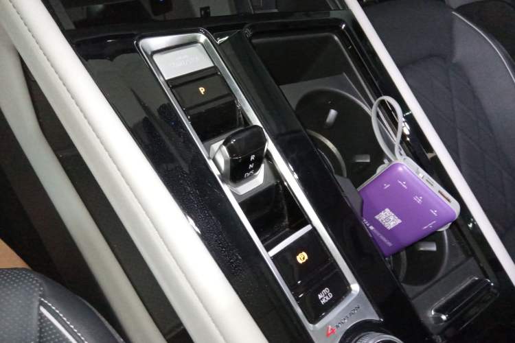 Used Volkswagen Teramont 2024 380TSI Four-Wheel Drive Prestige Luxury Edition Gear Lever