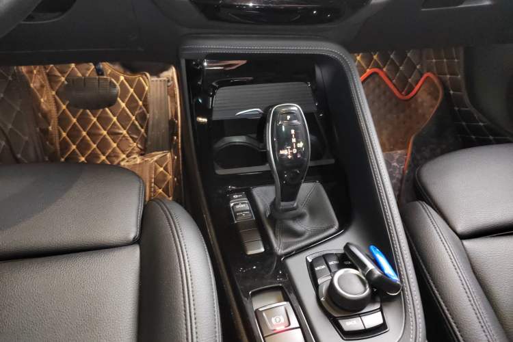 Used BMW X2 2019 sDrive25i Leading Edition M Sport Package China VI
