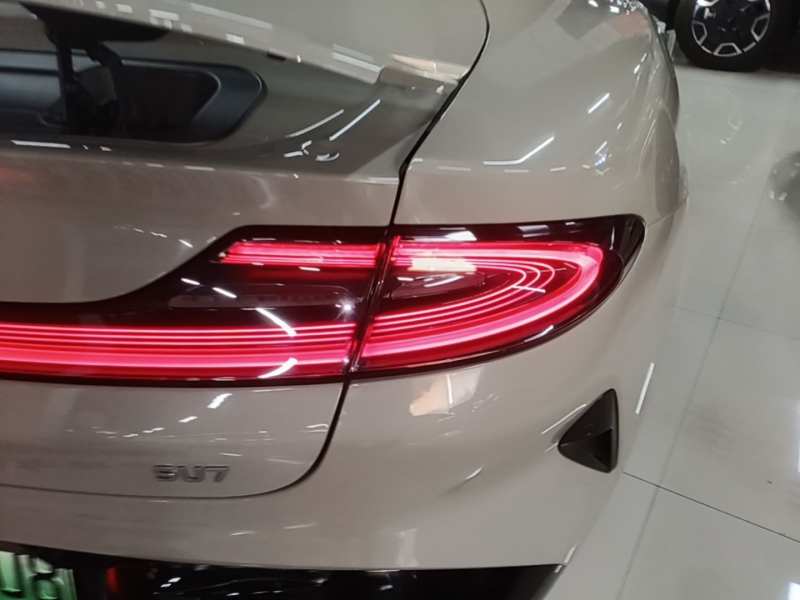 Used Xiaomi Auto SU7 2024 Rear-Drive Ultra-Long Range Advanced Pro-Level Intelligent Driving Version — 7