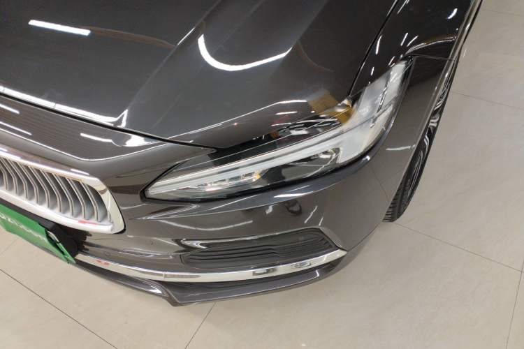 Used Volvo S90 New Energy 2022 T8 eDrive Hybrid Luxury Edition