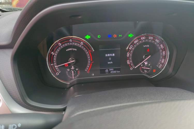 Used SAIC MAXUS T60 2017 2.4L Gasoline Manual Two-Wheel Drive High-Ride Elite Long-Body Version